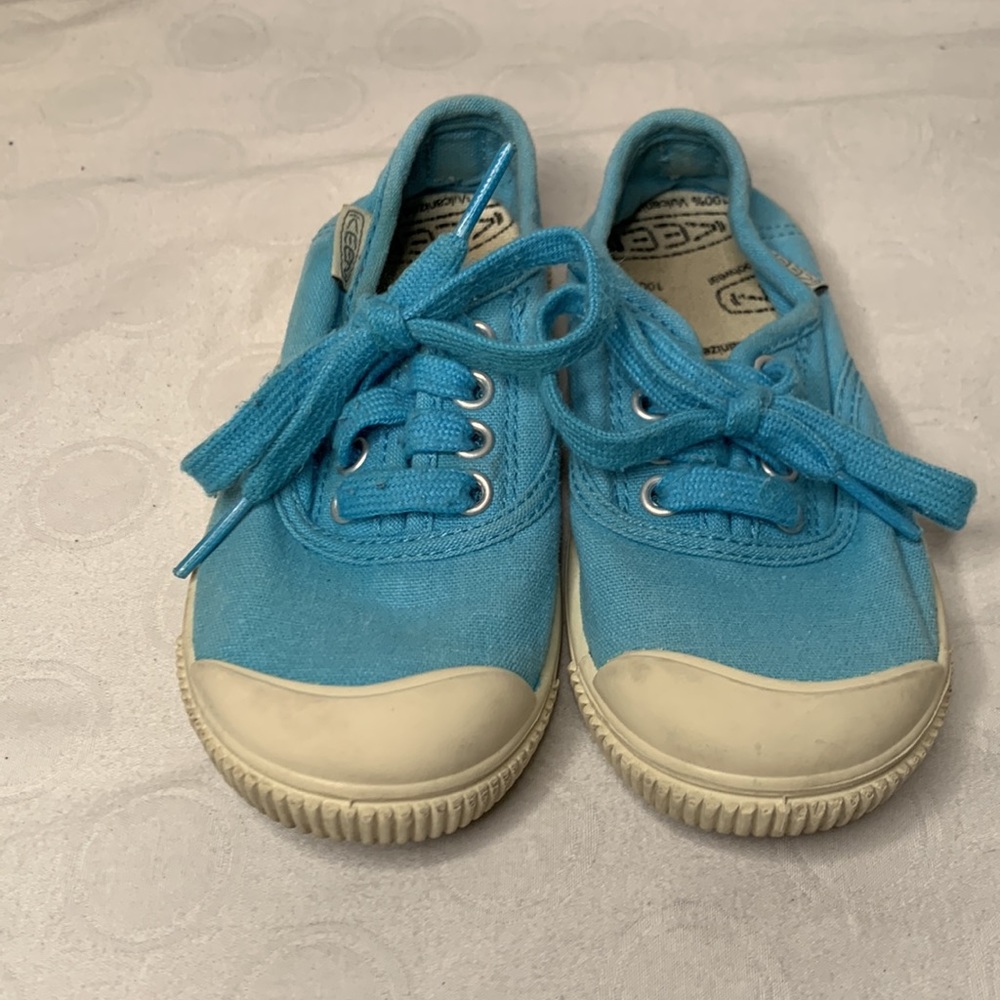 Keen Canvas Sneakers size 9 little girls aqua tie shoes - Picture 4 of 5